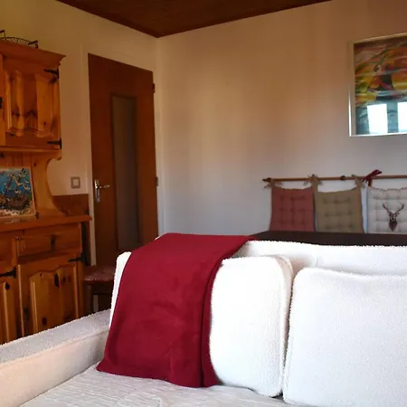 3 Pièces à Font-romeu, Proche Centre-ville - Fr-1-580-131